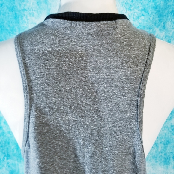 **SOLD** Good Vibes Only- Grey Crop Top - Picture 9 of 11